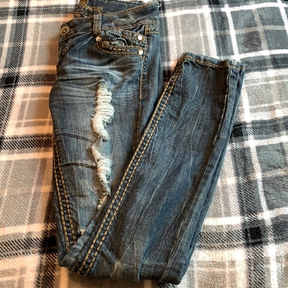 Almost Famous Distressed skinny jeans - Picture 5 of 5